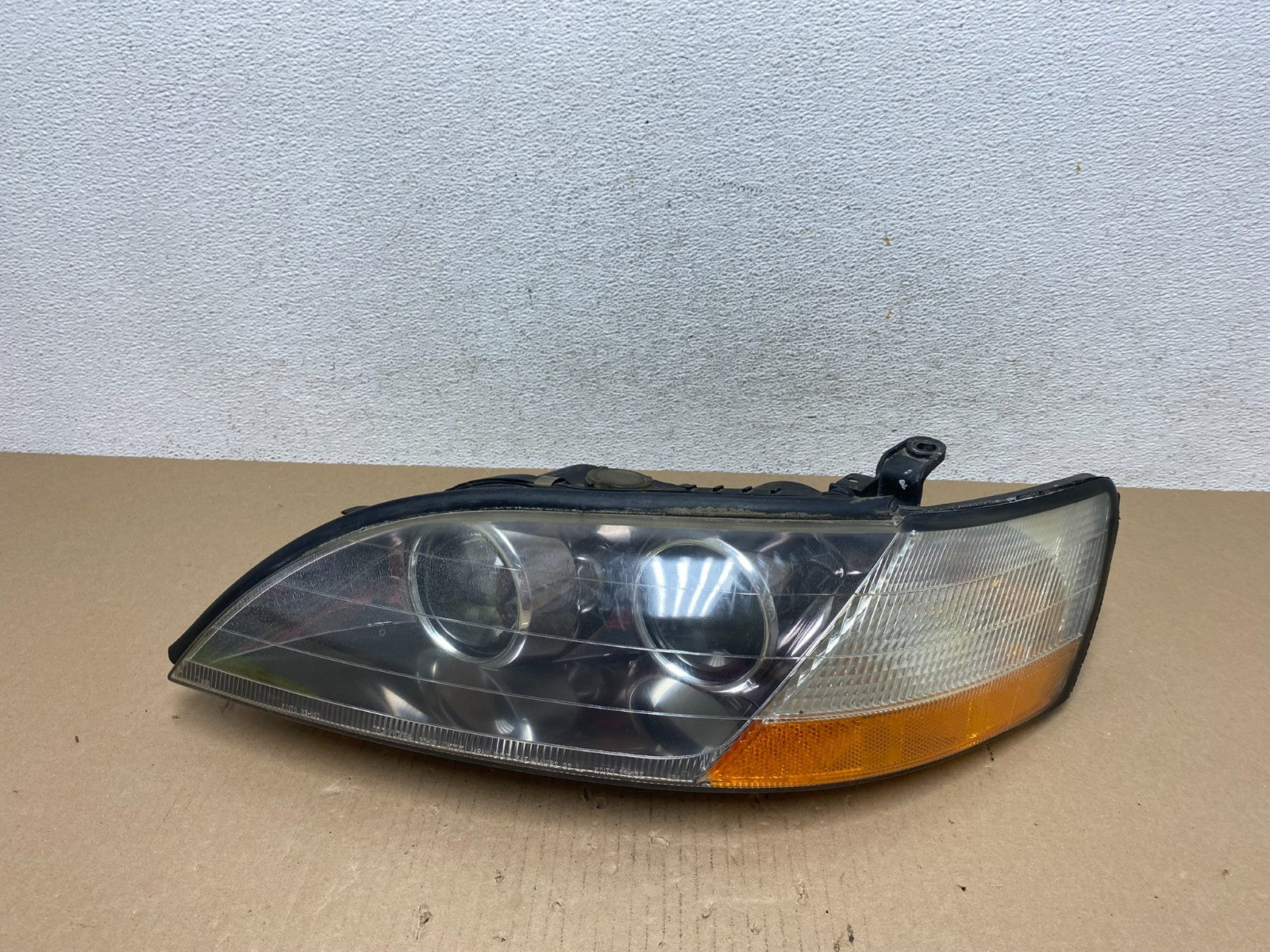 1992 to 1994 Lexus Es300 Left Driver LH Headlight Halogen AE7215 DW0