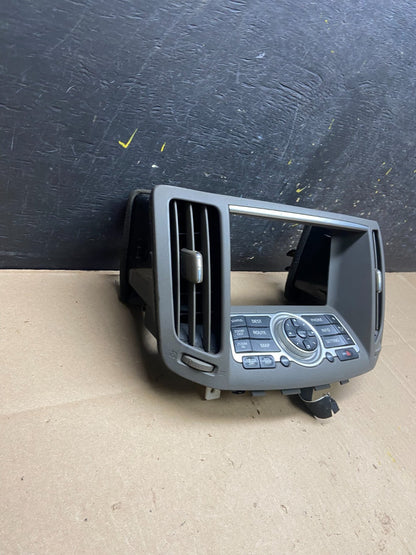 2007 - 2008 Infiniti G35 EX35 Radio Player Screen Panel Bezel t9257 DG1