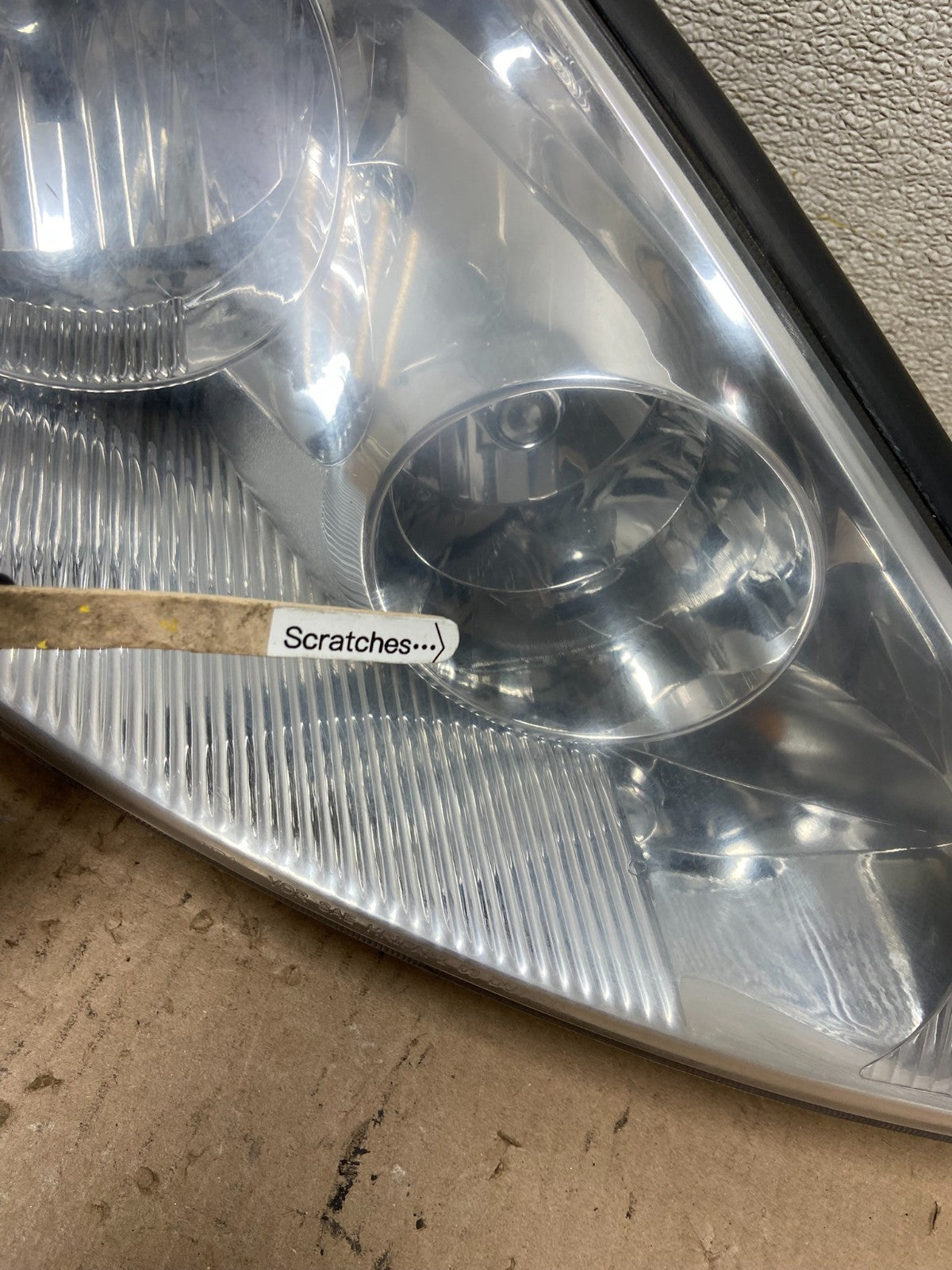 2006 to 2010 Toyota Sienna Right Passenger Rh Side Headlight Halogen Z3758 DW3