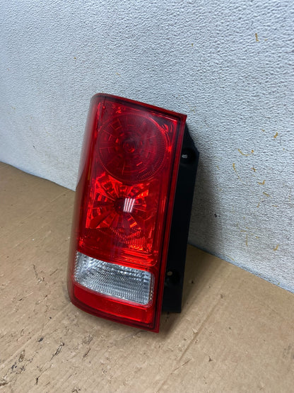 2009 to 2015 Honda Pilot Left Driver Lh Side Tail light AI9090 LK1