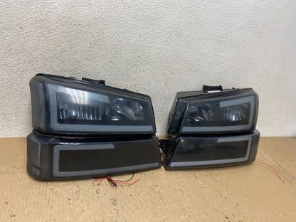 2003 to 2006 Chevrolet Silverado Left+Right Set LED Black Headlights AH6002 DG1