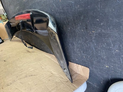 2000 to 2007 Ford Taurus Rear Wing Spoiler OEM p3764 DG9