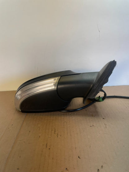 2006-2010 Volkswagen Passat Right Passenger Turn Sgn View Door Mirror AG7795 DW3