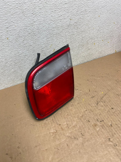1995 to 1998 Mazda Millenia Right Passenger RH Inner Tail Light Oem N1241 DG1