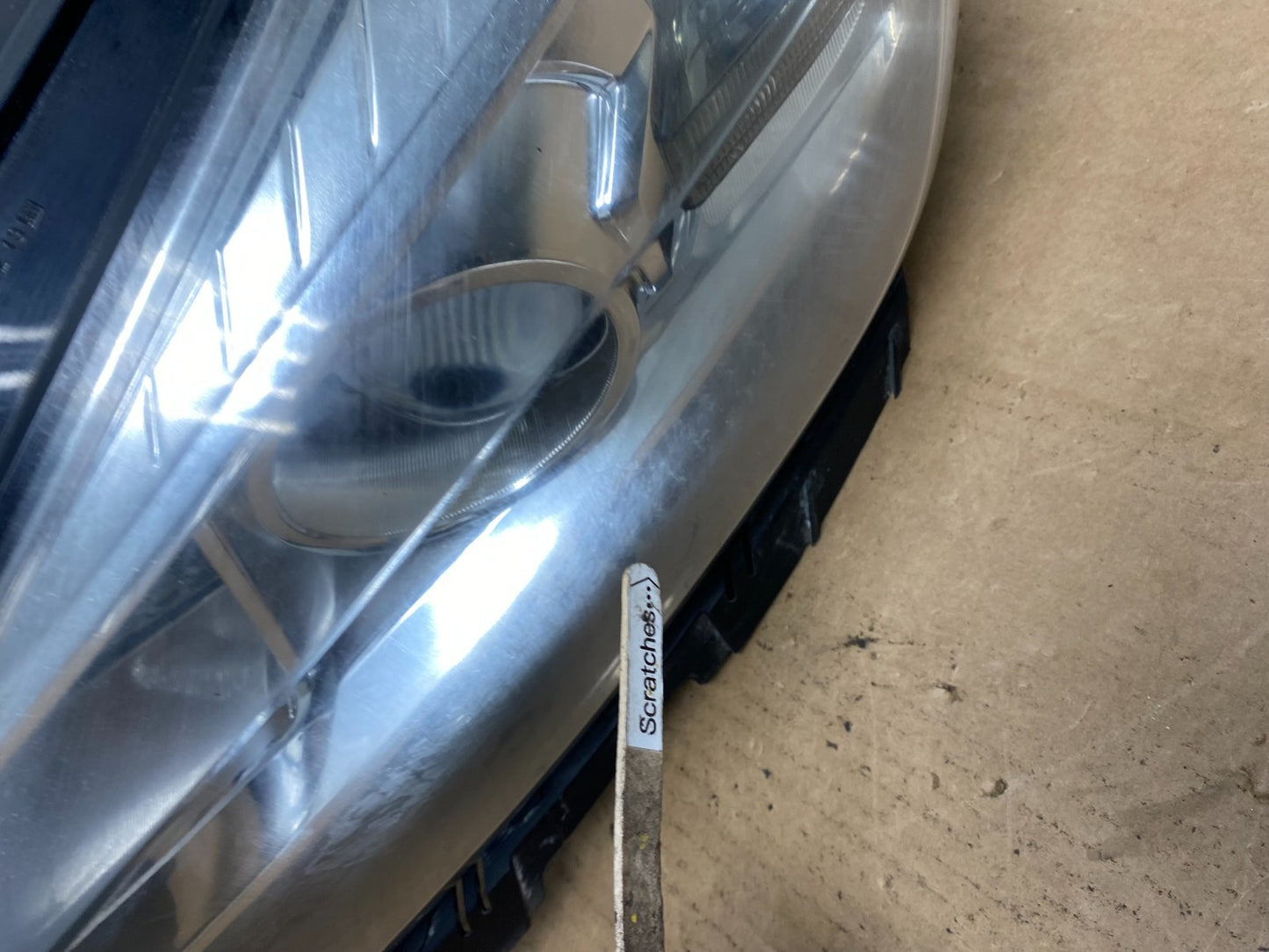 2013 2014 2015 Chevrolet Malibu Headlight Projector Left Driver Side AC84553