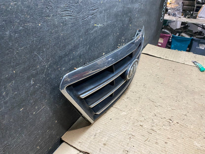 2007 to 2008 Kia Sorento Front Upper Grill Grille OEM X0168 DG2