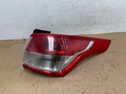 2013 to 2016 Ford Escape Right Passenger RH Side Tail Light AE9383 LK0