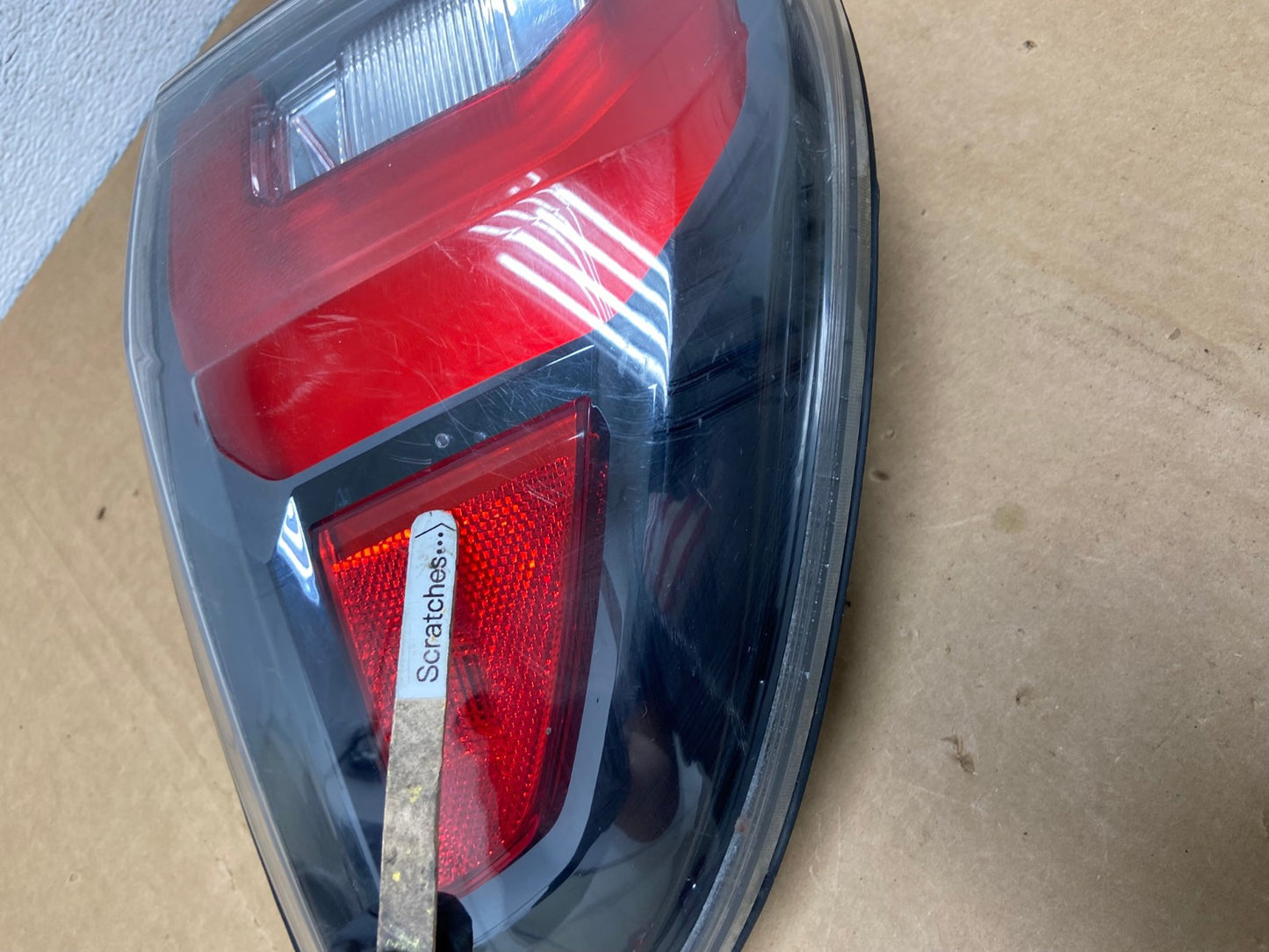 2013 to 2016 GMC Acadia Left Driver LH Side Tail Light AC8387 LK3