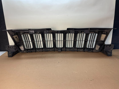 2011 to 2013 Jeep Grand Cherokee Front Upper Grill Grille AI4196 DG3