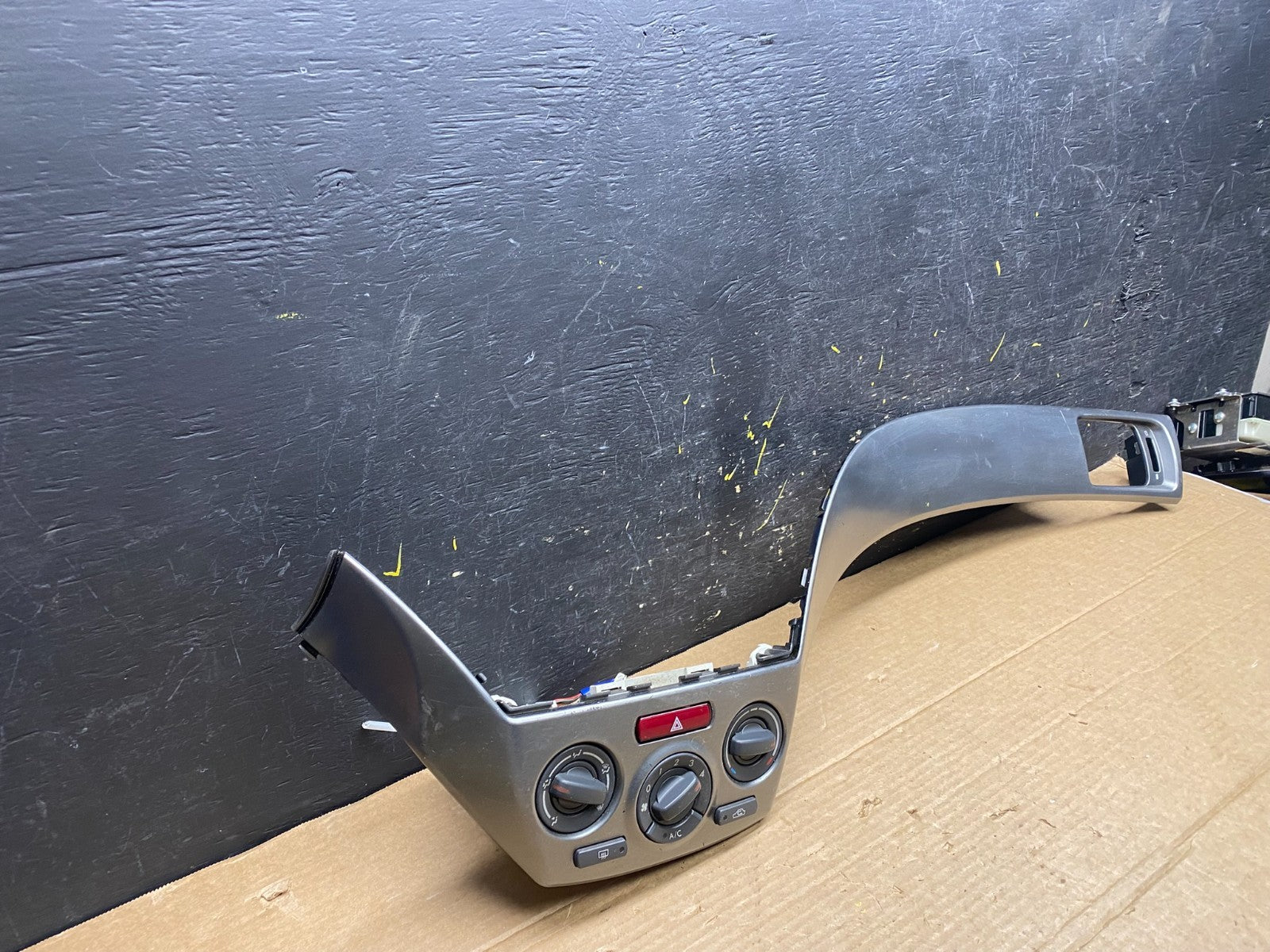 2008-2010 Subaru Impreza Dash Air Vent Climate Control Panel Bezel Trim W1637 DG1