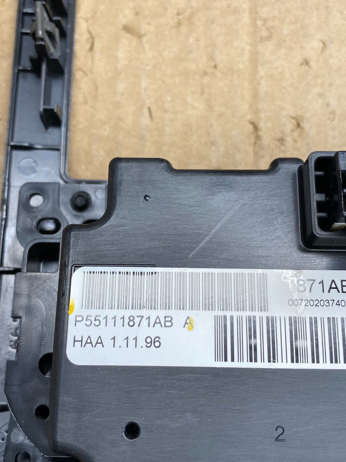 2005 to 2007 Chrysler 300 Dash Heater A/C Climate Control Radio Panel ac9505 DG5
