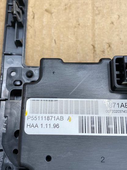 2005 to 2007 Chrysler 300 Dash Heater A/C Climate Control Radio Panel ac9505 DG5