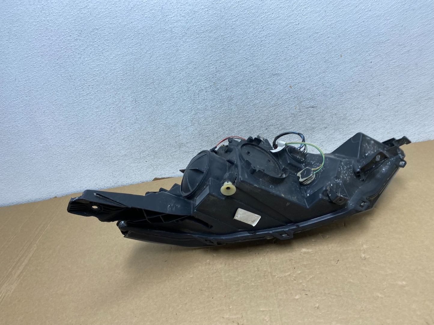 2014 to 2020 Chevrolet Impala Right Passenger RH Headlight Halogen AF7293 DW5
