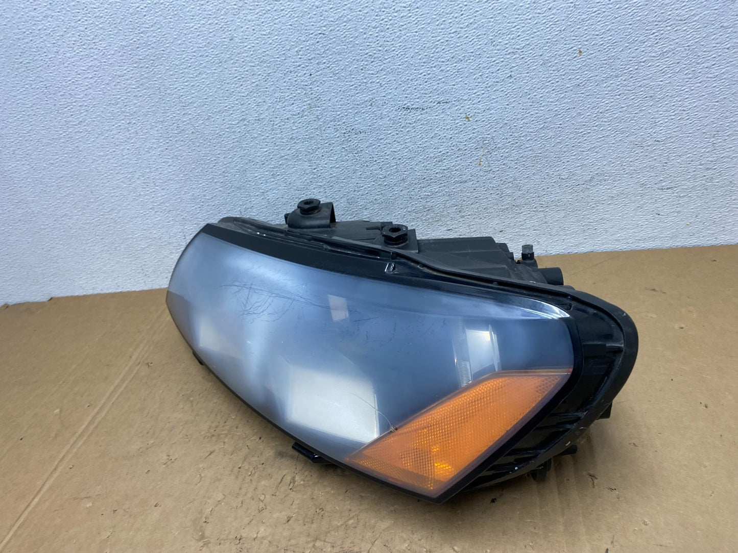 2012-2015 Volkswagen Passat Left Driver LH Side Halogen Headlight AD3179 DW1