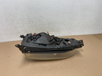 1995 to 1996 Toyota Camry Right Passenger RH Side Headlight AF3084 DW7