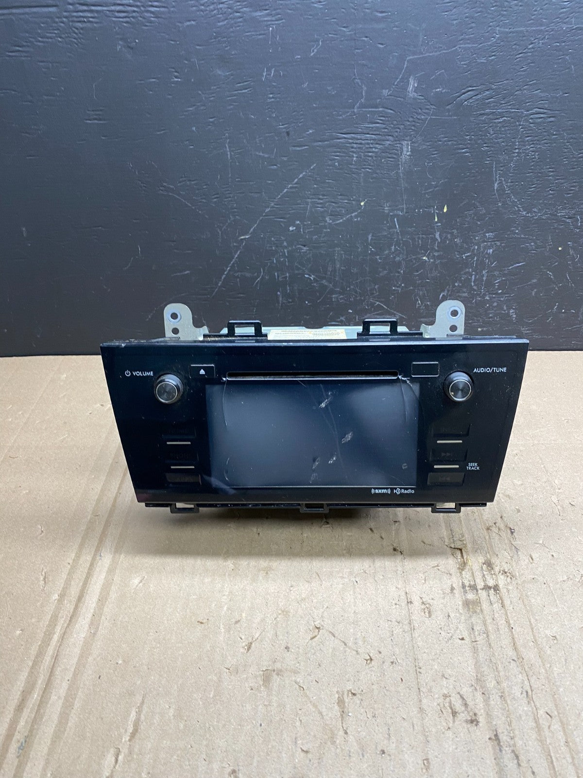 2015 2016 2017 Subaru Legacy Am Fm Cd Player Radio Screen Display AB8991 DG0