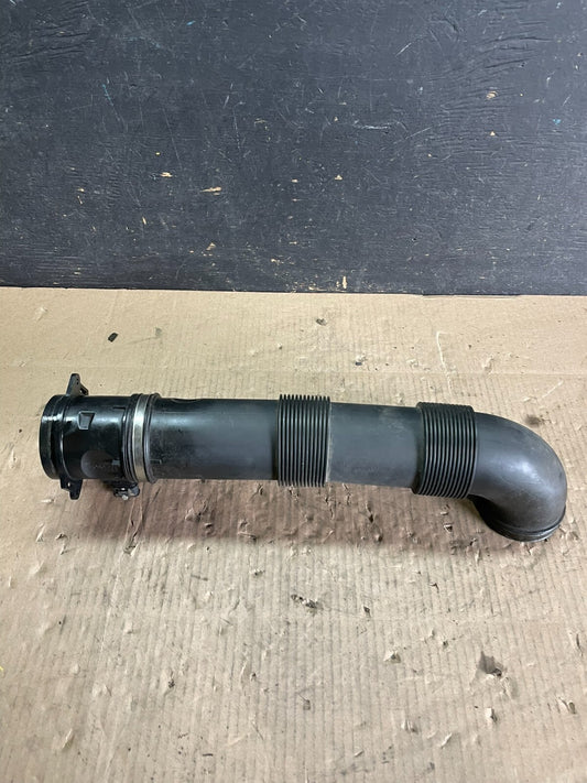 2008 - 2010 Porsche Cayenne 3.2 Right Air Intake Hose OEM M8960 DG0