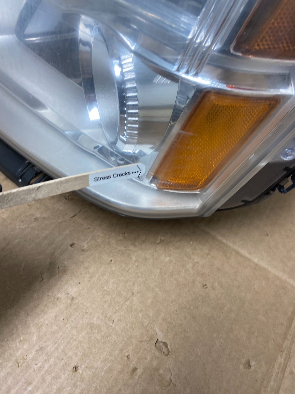 2010 to 2015 GMC Terrain Halogen Left Driver Lh Side Headlight Y8573 DG5