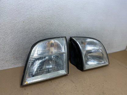 2002-2005 Mercury Mountaineer Left+Right Side Halogen Headlights AJ2543 DW2