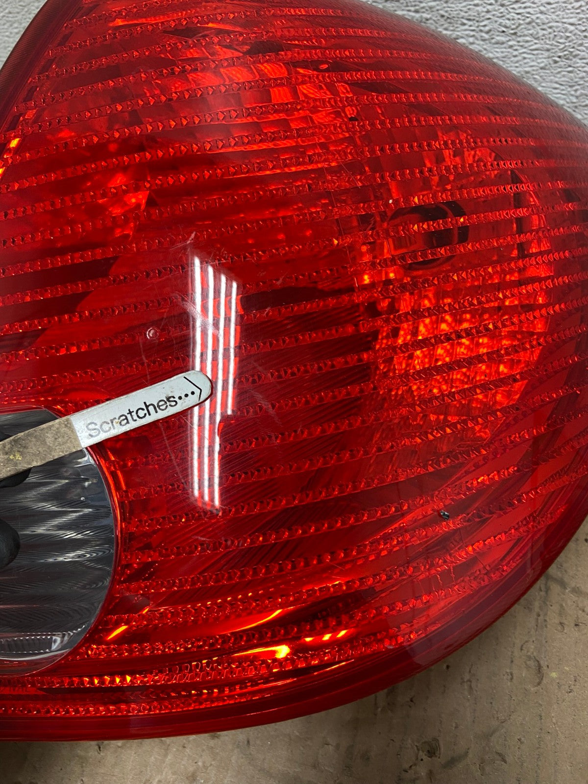 2005-2010 Pontiac G6 Sedan Right Passenger Side Tail Light AD7823 LK3