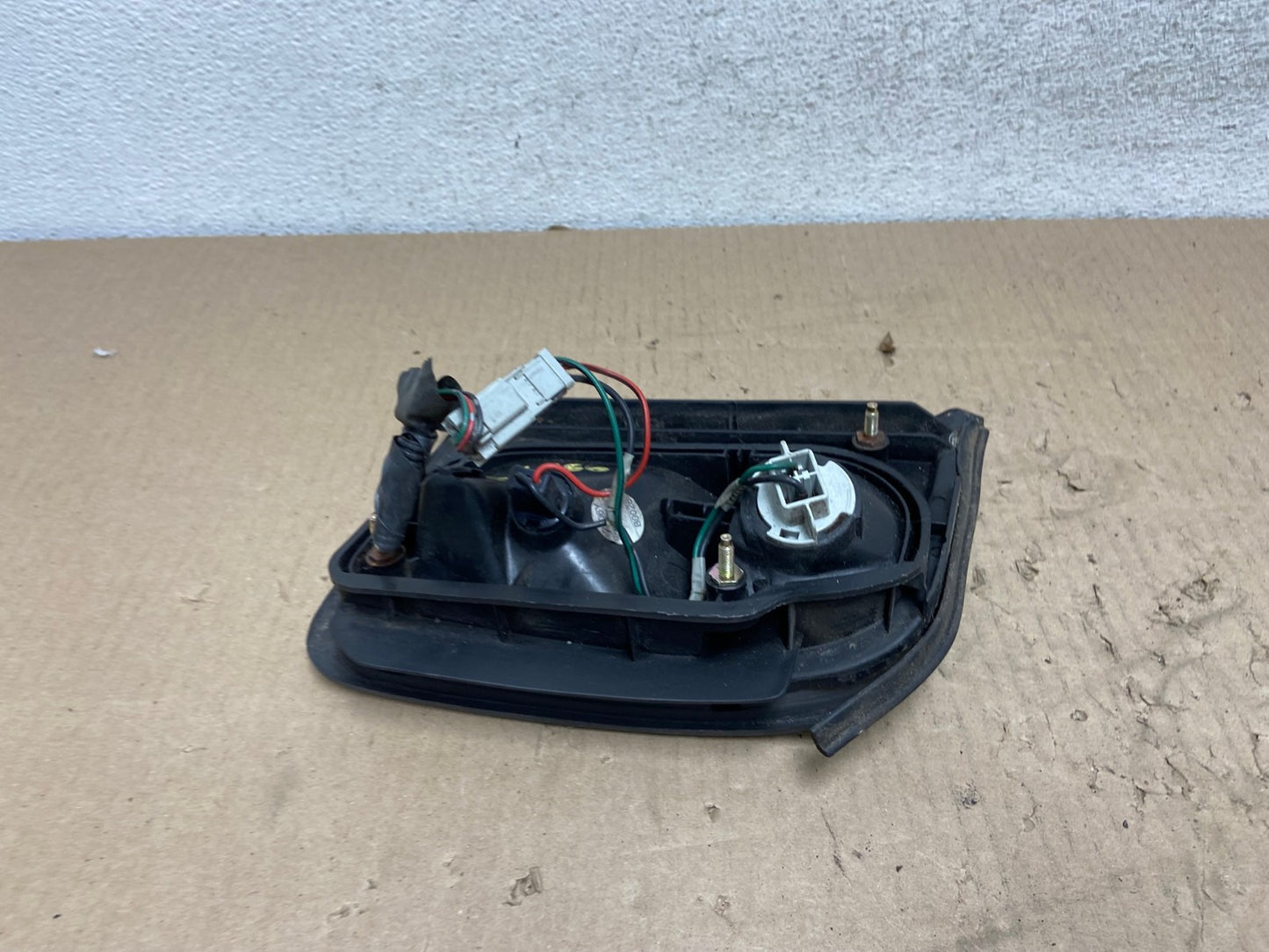 1996 1997 Honda Accord Coupe Right Passenger RH Inner Tail Light AG 6560 LK4
