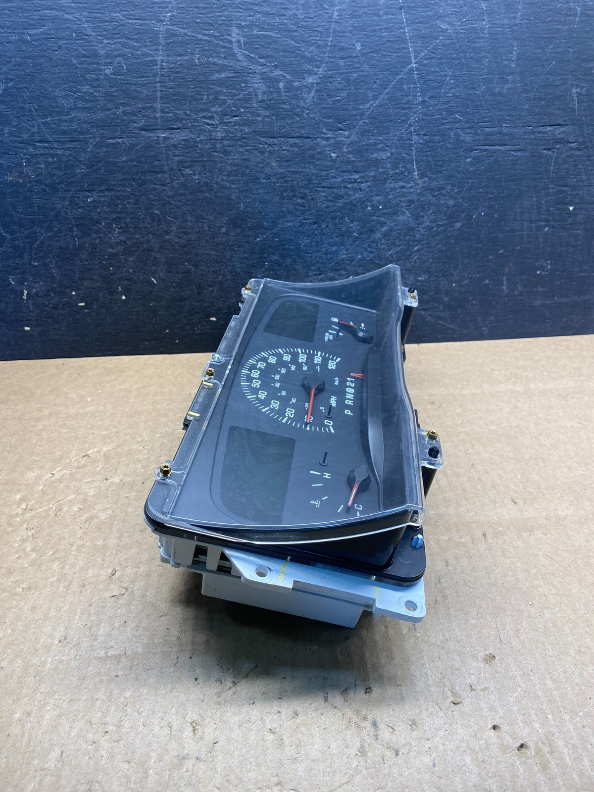 1998 to 2002 Lincoln Town Car Speedometer Gauge Cluster AG7438 DG1