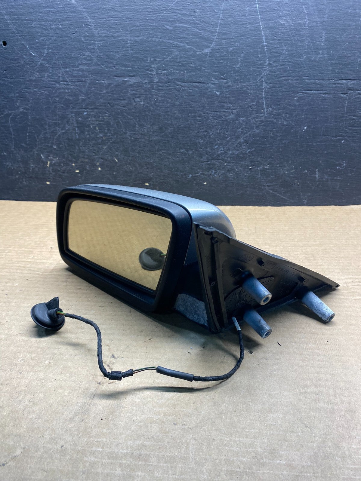 2004 - 2006 BMW 5-Series 525i 530i Left Driver LH Door View Mirror AF7789 DG10