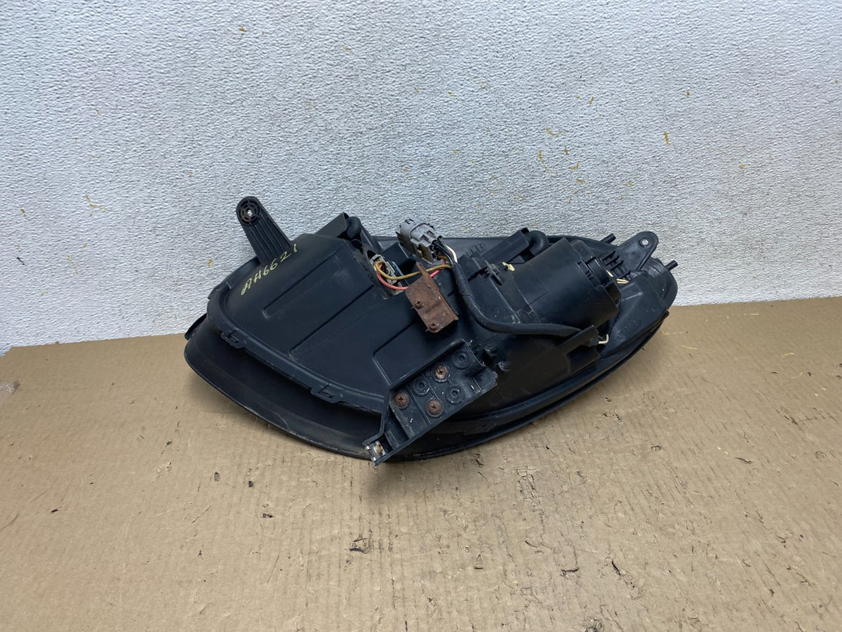 2006 - 2007 Subaru Tribeca B9 Right Passenger RH Halogen Headlight AH6621 DW6
