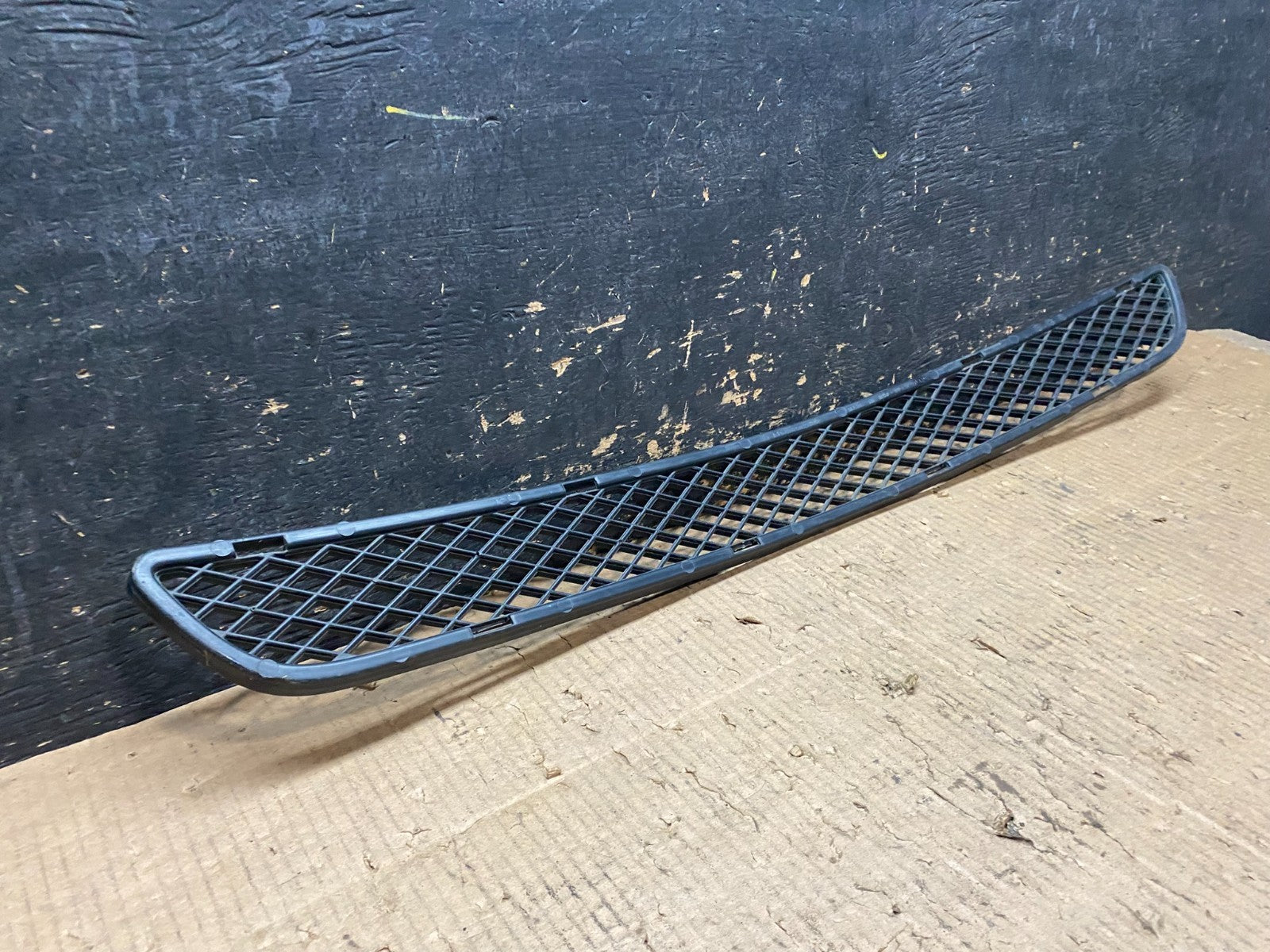 2006 to 2008 Mercedes Benz ML350 ML550 Front Lower Bumper Grill Grille Y6600 DG4