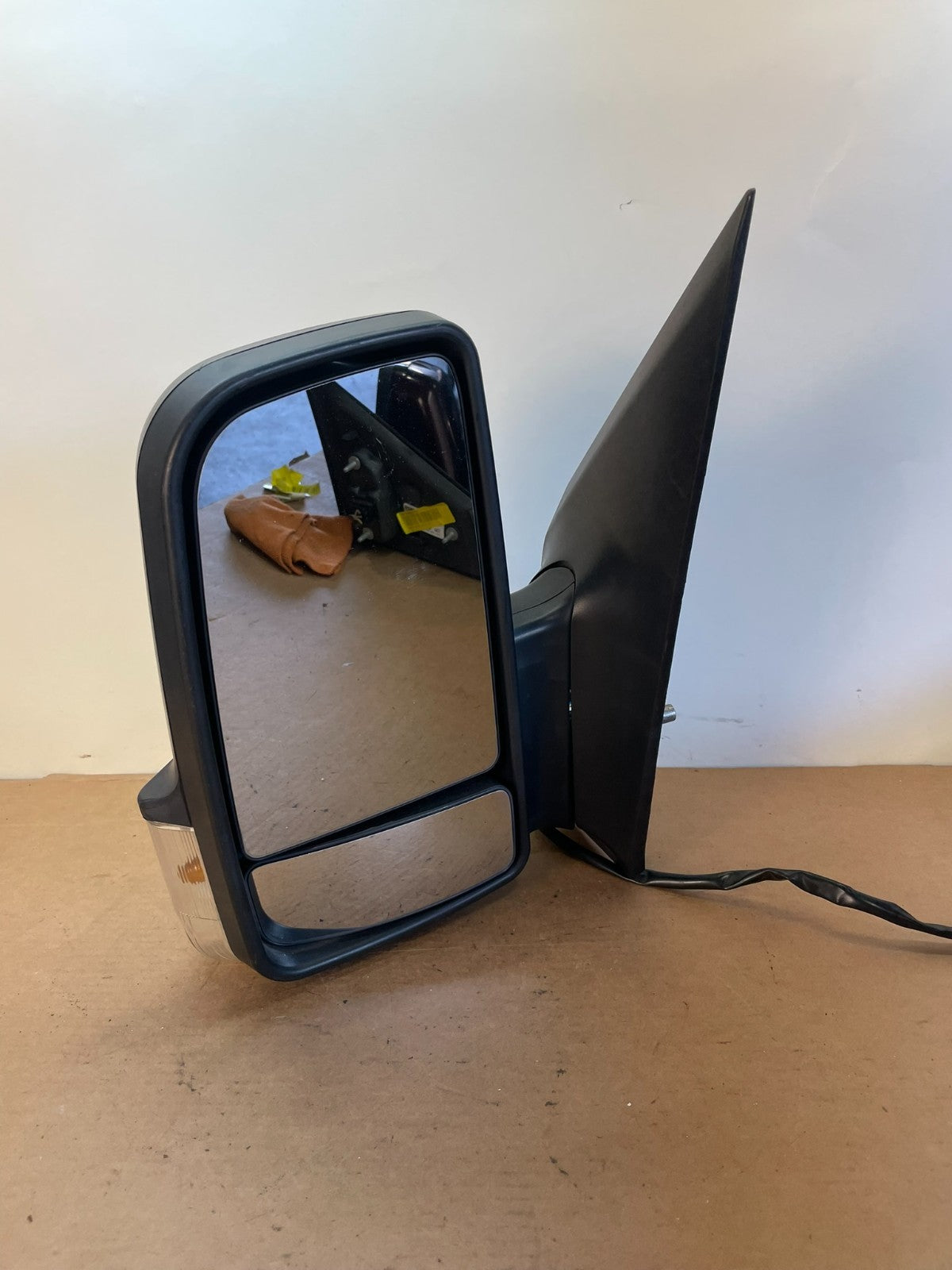 2007 to 2018 Mercedes-Benz Sprinter Left Driver Side View Door Mirror AG0691 DW2