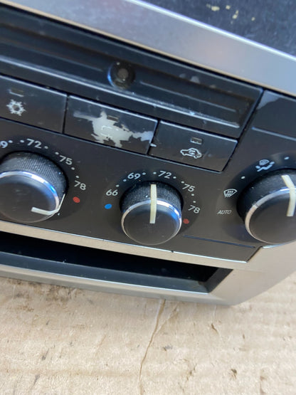 2008 to 2010 Chrysler 300 Dash Heater A/C Climate Control Radio Panel AF2249 DG1
