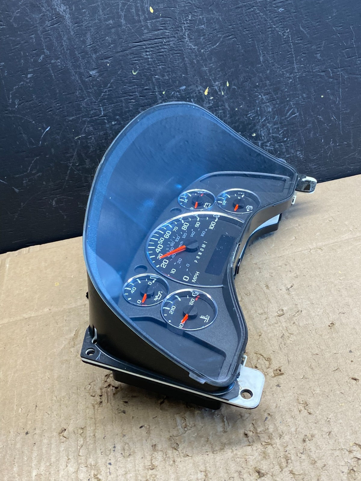 2017 Chevrolet Express 2500 3500 Speedometer Cluster Gauge OEM  AC4646 DG2