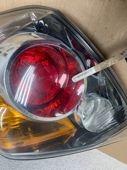 2007 to 2012 Nissan Altima Right Passenger Rh Side Tail Light AE4869 LK3