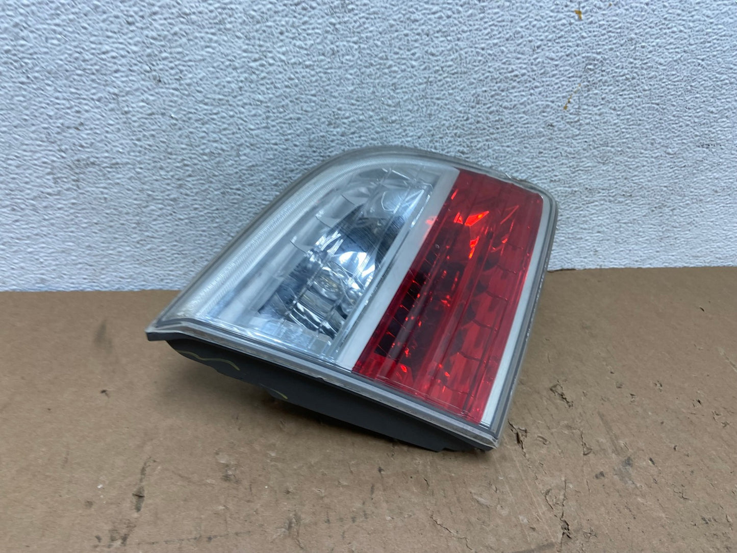 2010 2011 2012 Mazda CX-9 Tail Light Inner Left Driver LH Side AD8062 LK2