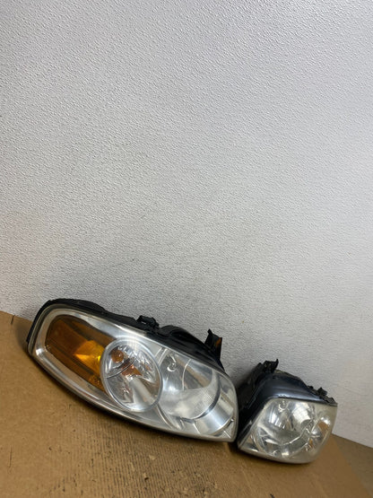 2004 - 2006 Nissan Sentra Halogen Left+Right Headlights AE2657 DW1