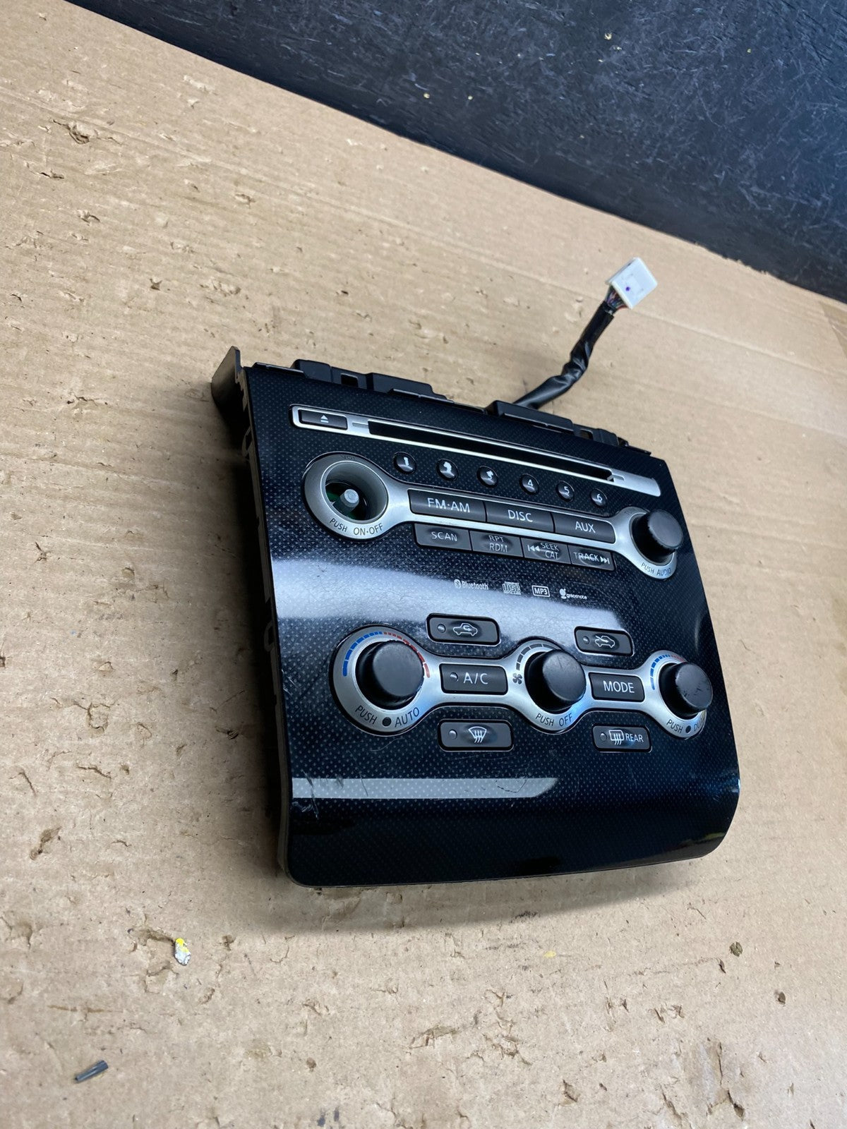 2009 2011 Nissan Maxima Radio Audio Panel Climate Control Bezel Trim AG6449 DG5
