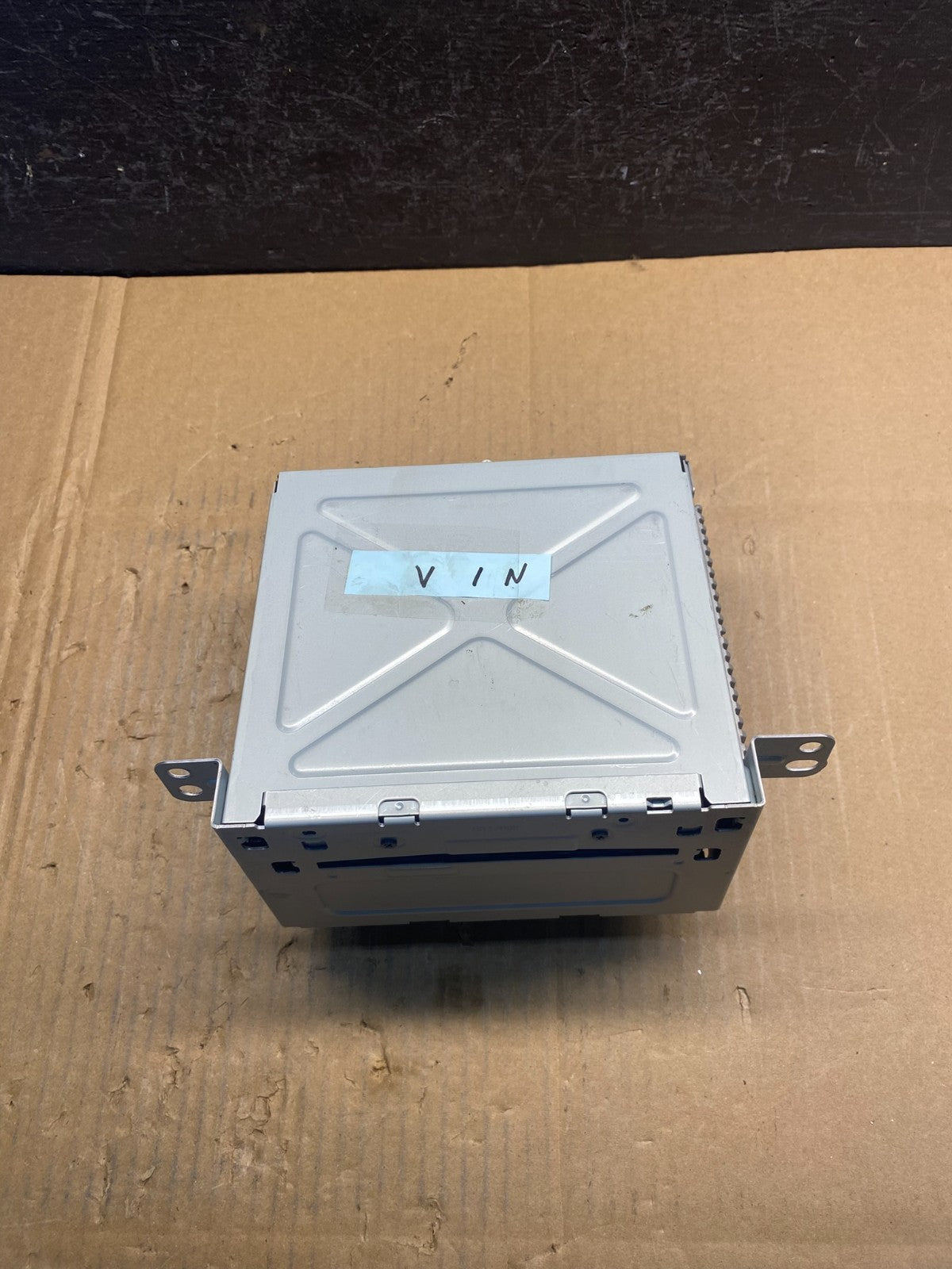 2011 to 2012 Chevrolet Equinox Cruze Radio Cd Receiver 20983517 AD1739 DG4