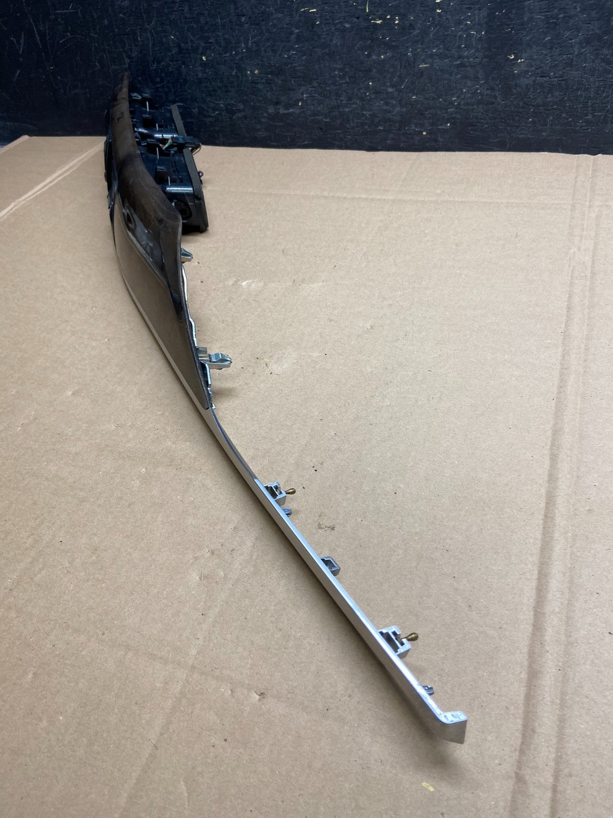 2012-2018 BMW F30 3 320i 328i Front Center Dash Air Vent Panel Trim OE AI6214 DG2