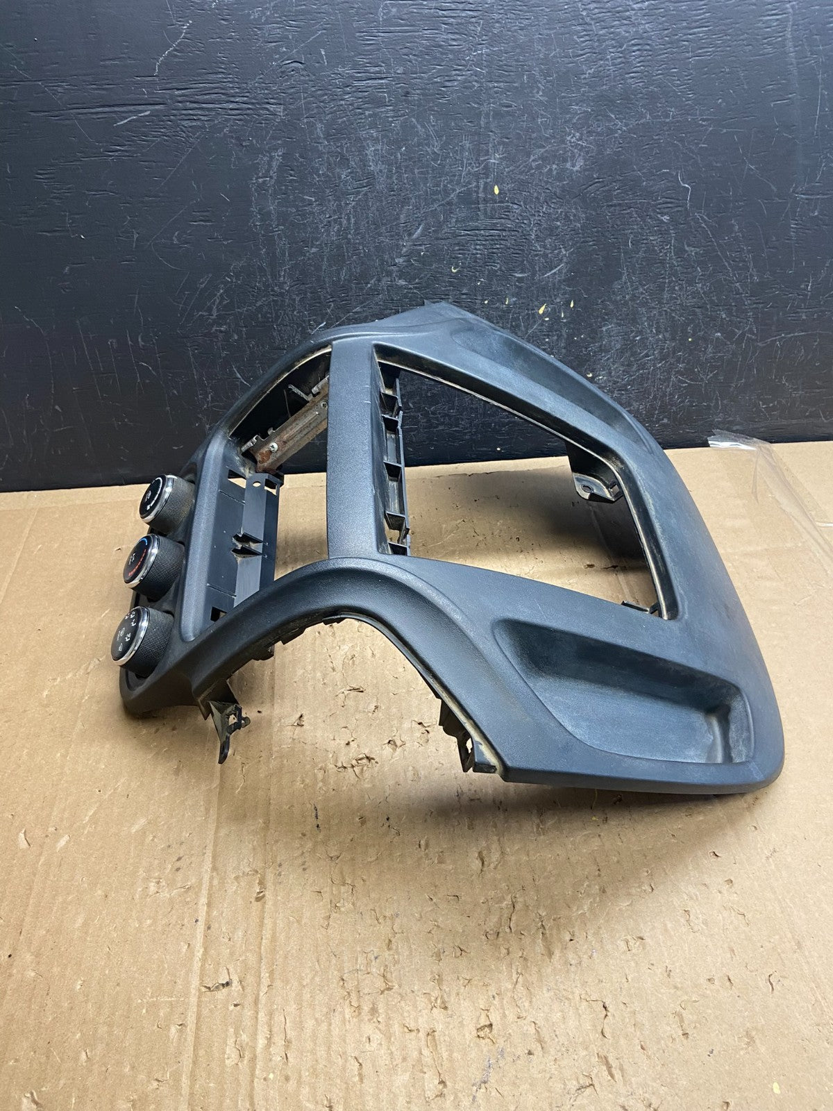2014 to 2018 Ram Promaster Climate Control Radio Bezel Trim ad6870 DG2
