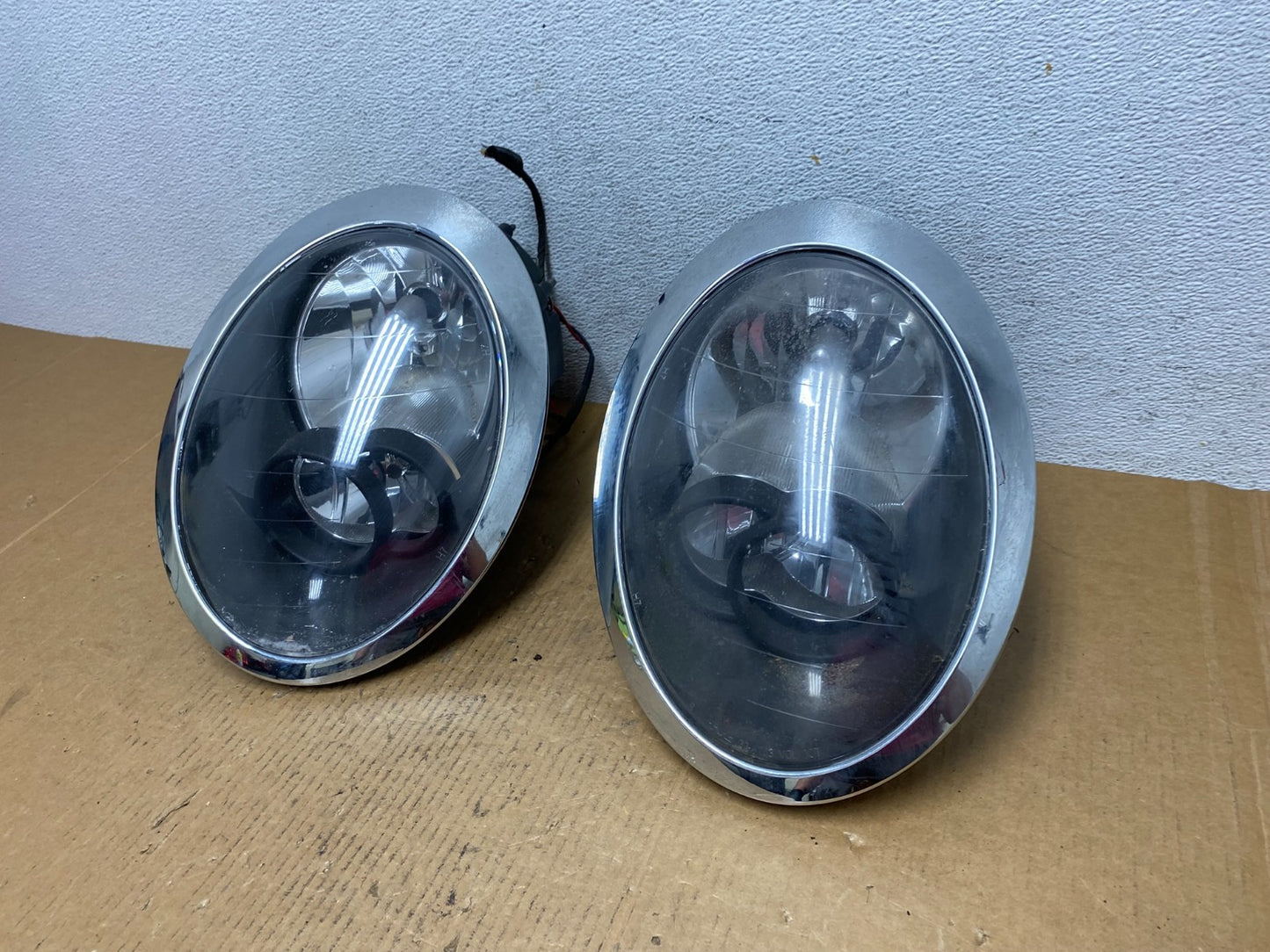 2005 to 2008 Mini Cooper Left+Right Set Side Headlights Halogen AE0511 DG1