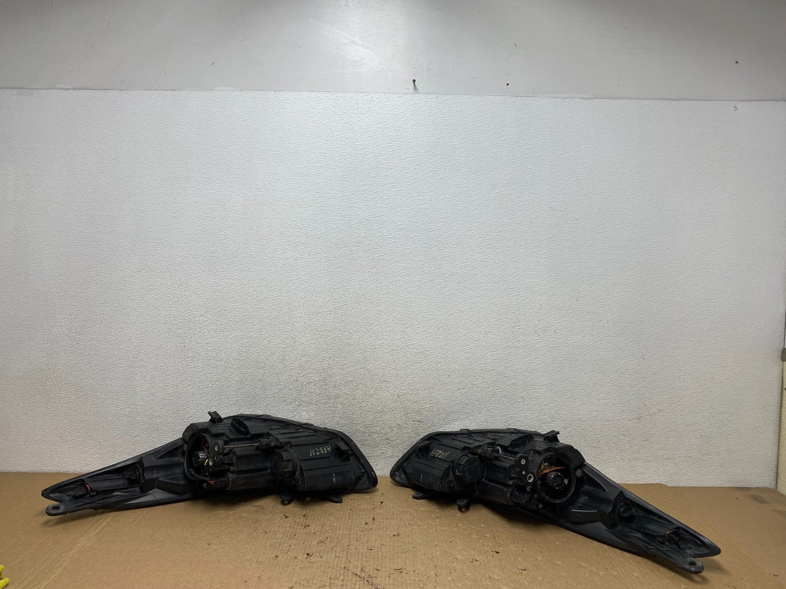 2011 2012 2013 Hyundai Elantra Left+Right Halogen Headlights AF8211 DW9
