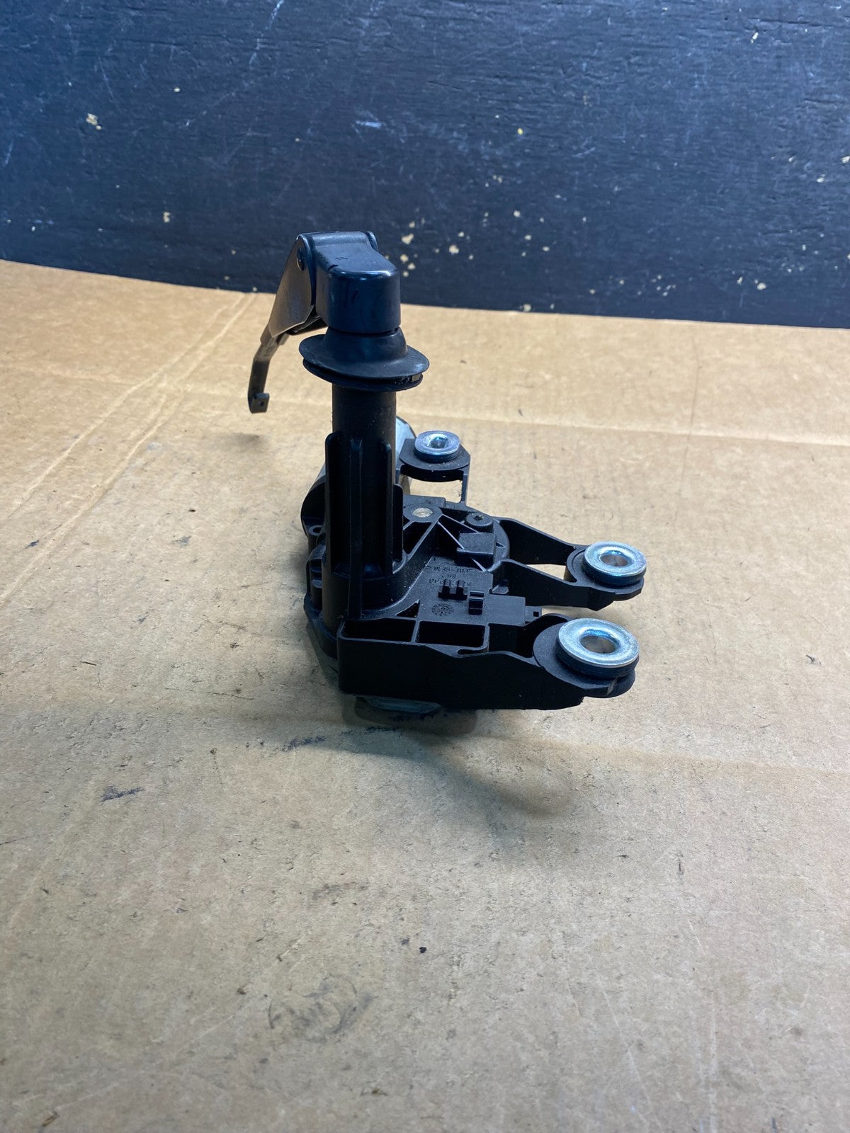 2008-2012 Land Rover LR2 Rear Glass Windshield Wiper Motor ab3772 DG4