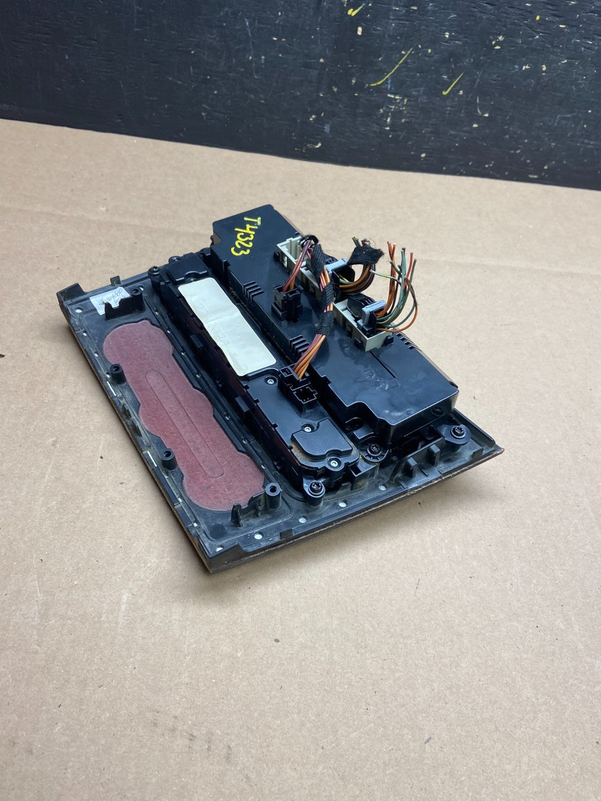 2006 to 2008 Mercedes W251 R350 AC Temp Heater Climate Control T4323 DG5