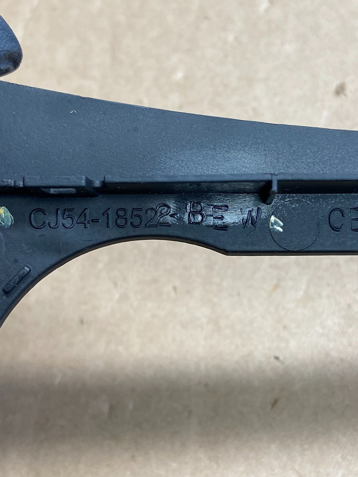 2013 - 2015 Ford Escape Heater A/C Climate Control Bezel Trim Switches AI6026 DG4