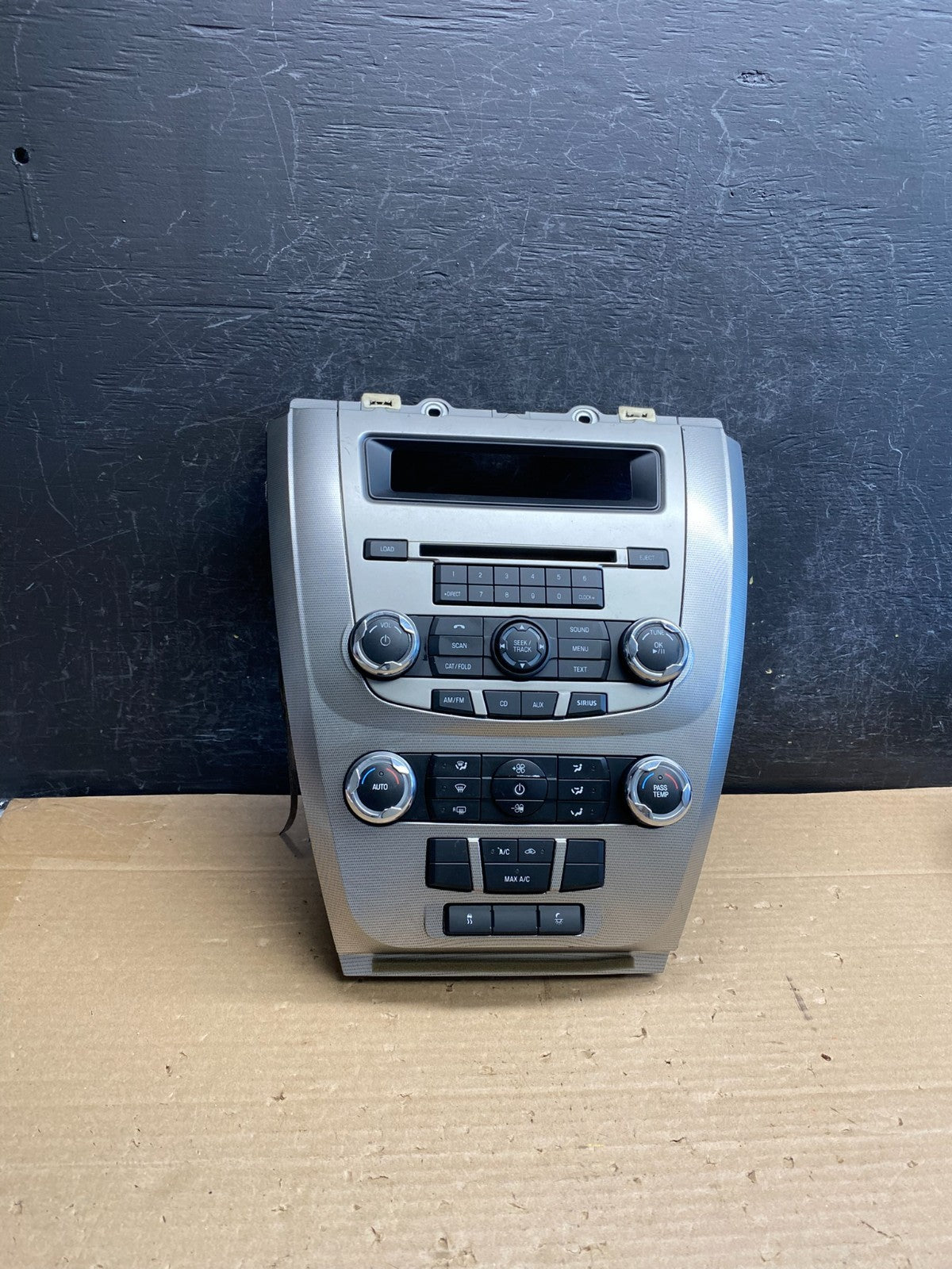 2010 to 2012 Ford Fusion Radio Climate Control A/C Control ag6384 DG0