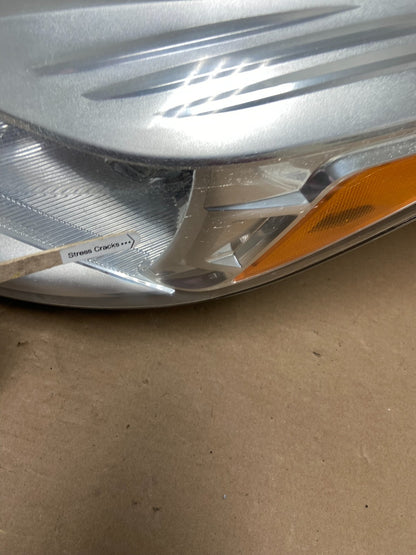 2013 - 2016 Ford Escape Headlight Left Driver Lh Side Halogen AA9878 DW4
