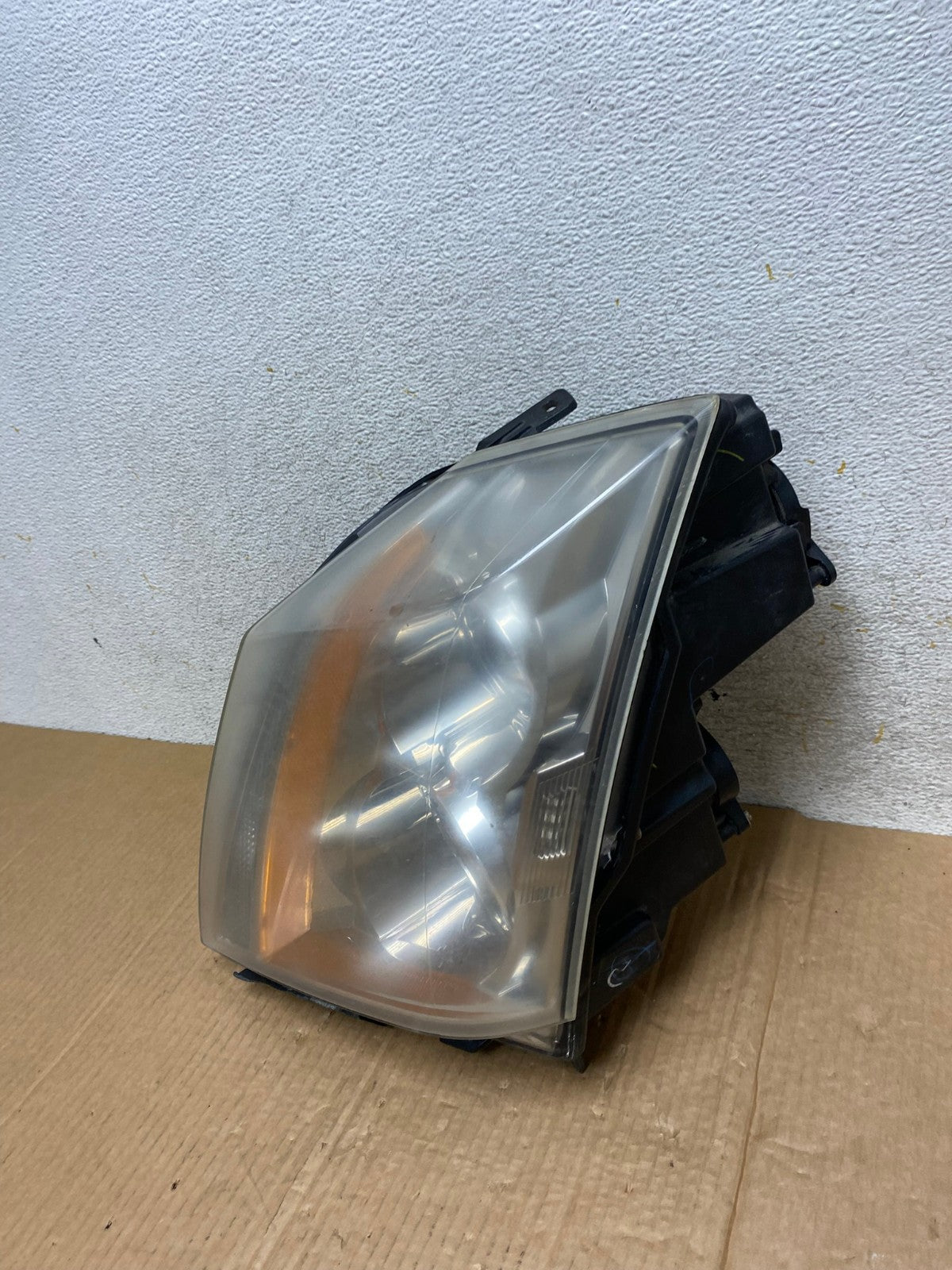 Halogen 2008 to 2014 Cadillac CTS Headlight Left Driver LH Side AI5805 LK1