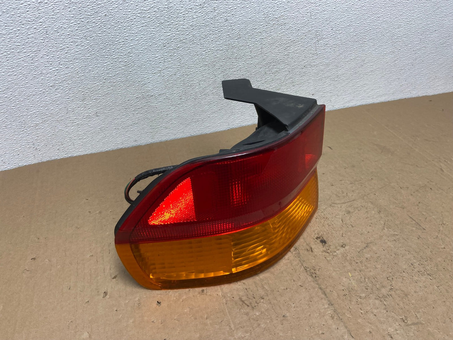 2002 2003 2004 Honda Odyssey Left Driver LH Side Tail Light AC6027 LK2