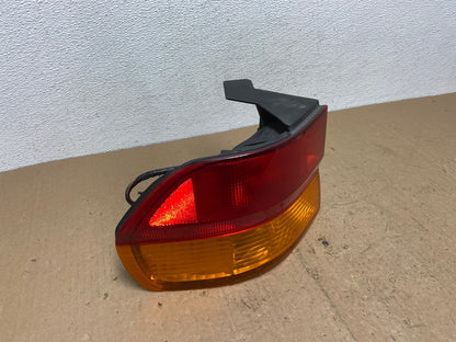 2002 2003 2004 Honda Odyssey Left Driver LH Side Tail Light AC6027 LK2