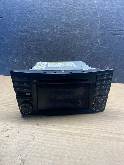 2009-2011 Mercedes Benz W211 E350 E500 Radio Screen Navigation Display AF3901 DW0